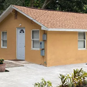  Holiday home The Big Little House “la Casita” United States